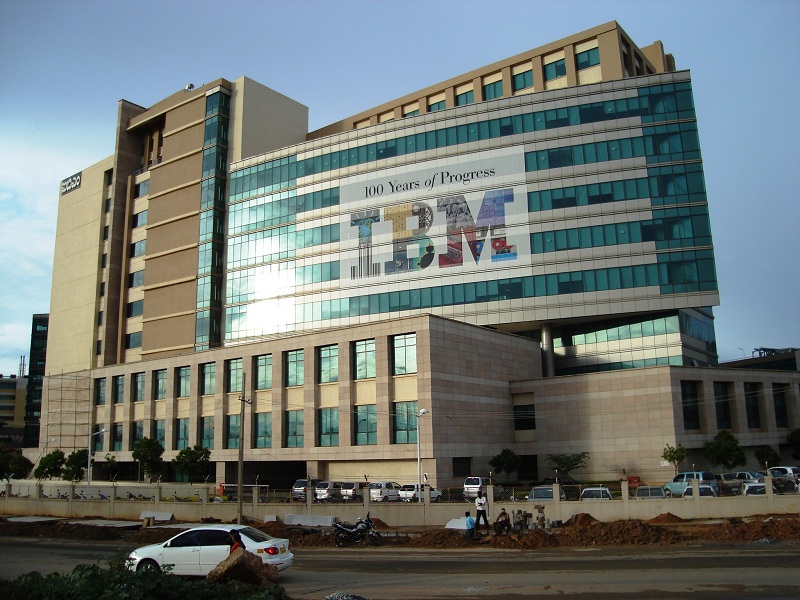 IBM (NYSE:IBM) Spinning Off Infrastructure Unit To Focus On Hybrid Cloud