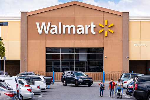 Walmart Inc. (NYSE: WMT) Partners Gatik On Self Driving Cars For Deliveries